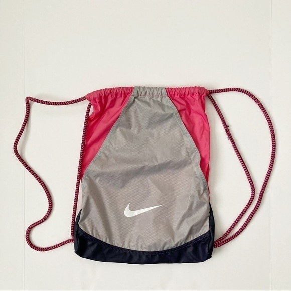 Nike Drawstring Backpack - Picture 1 of 4